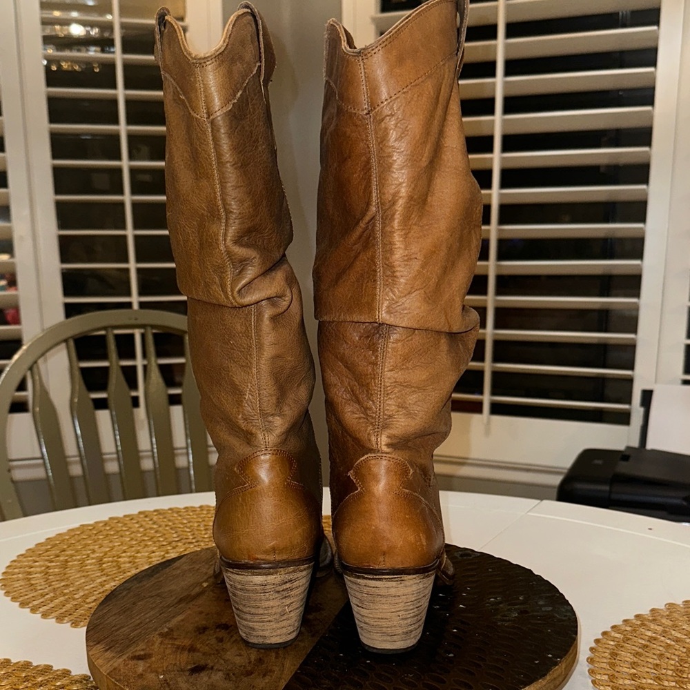 Steve Madden Brown Heeled Boots - Picture 3 of 11